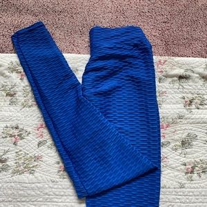 TikTok Butt Scrunch Leggings 🦋✨